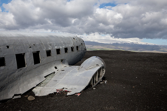 DC-3 Wreckage (Sólheimasandur) (1973)