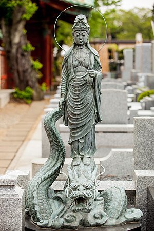 Yanaka Cemetery