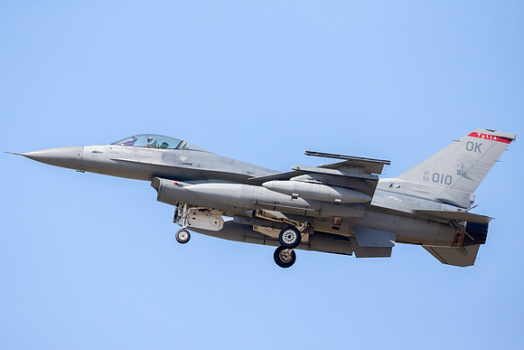 F-16
