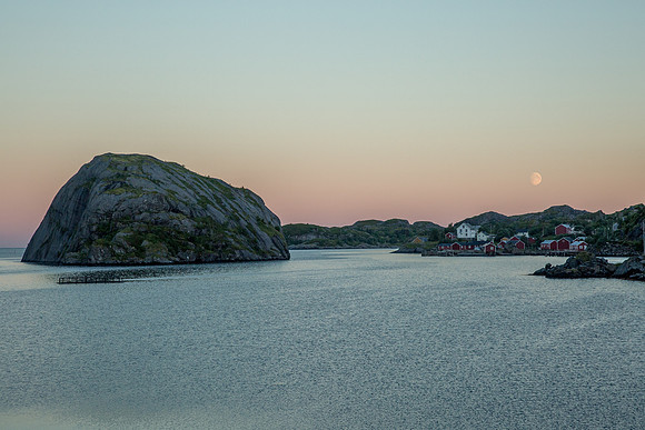 Nusfjord, Flakstadøya