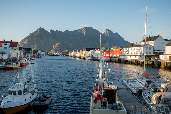 Henningsvær, Austvågøya