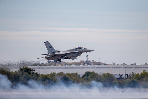 F-16