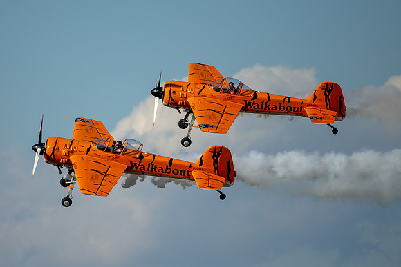 Twin Tigers Aerobatic Team