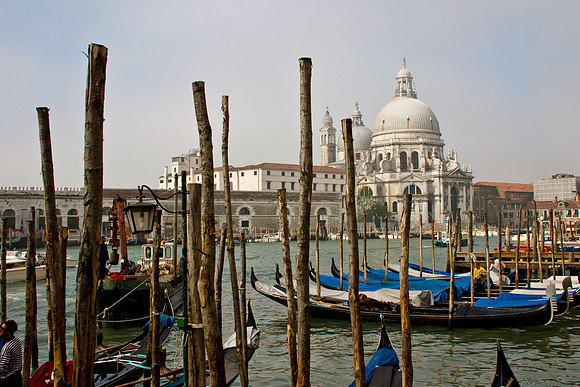 Santa Maria della Salute, Venice