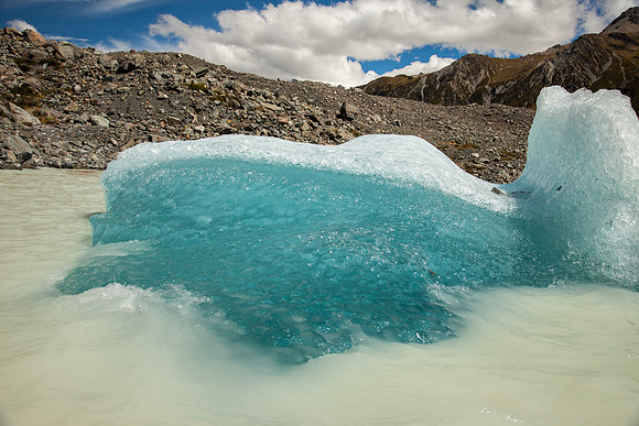 Ice in Tasman Lake, Aoraki/Mount Cook National Park